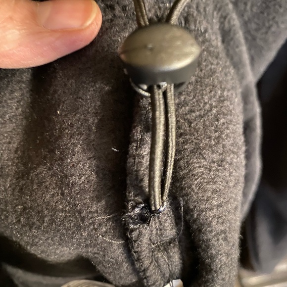 NWT Men’s XL Performance Outerwear by Result, 1/4 zip, color is Black - Picture 5 of 14